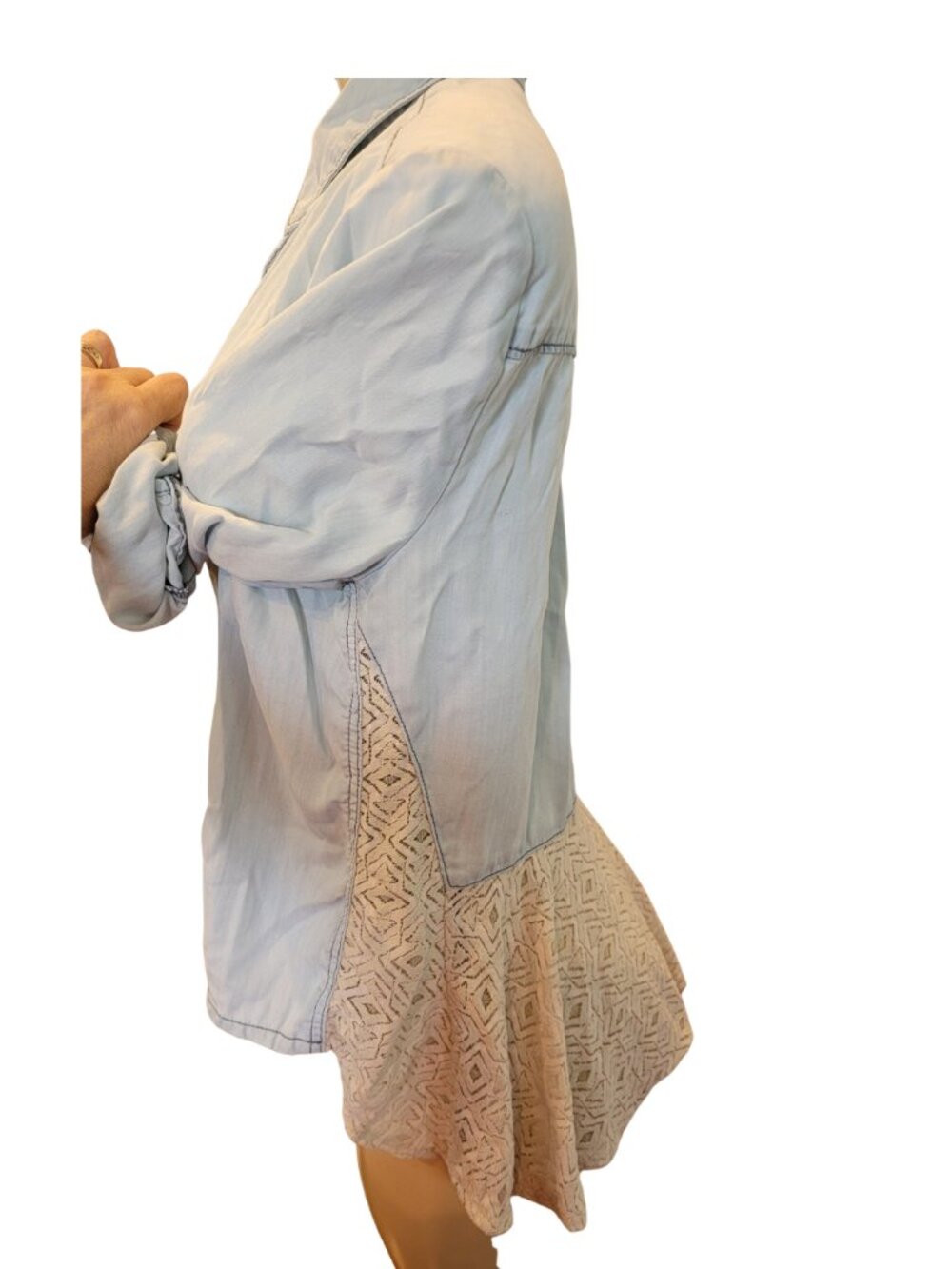 Holding Horses for Anthropologie lace hem tencel denim shirt roll tab - Picture 2 of 12